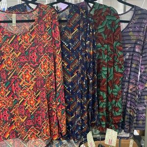 Lot of 4 LuLaRoe Lynnae M (10341)